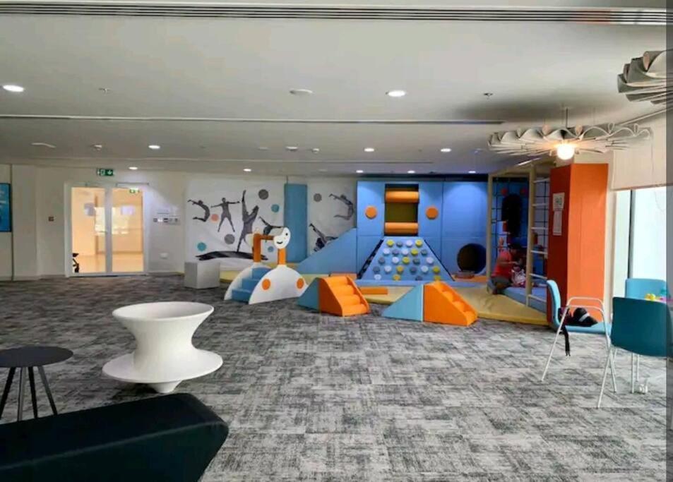 B1 In Yas With Canal View * Abu Dhabi