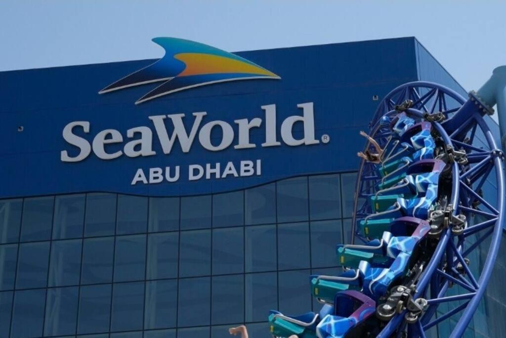 Apartment B1 In Yas With Canal View Abu Dhabi