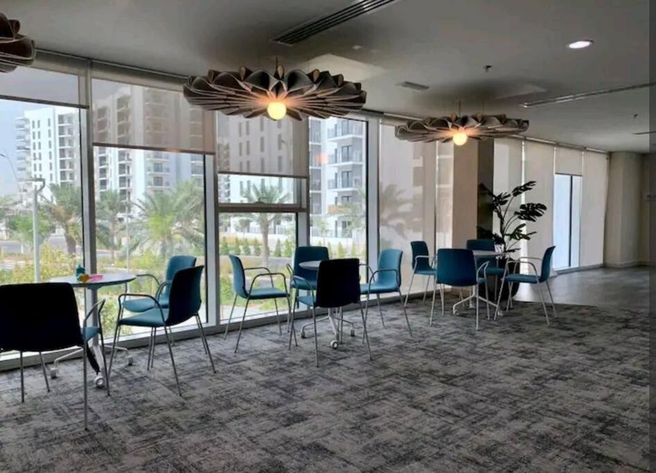 Apartment B1 In Yas With Canal View Abu Dhabi